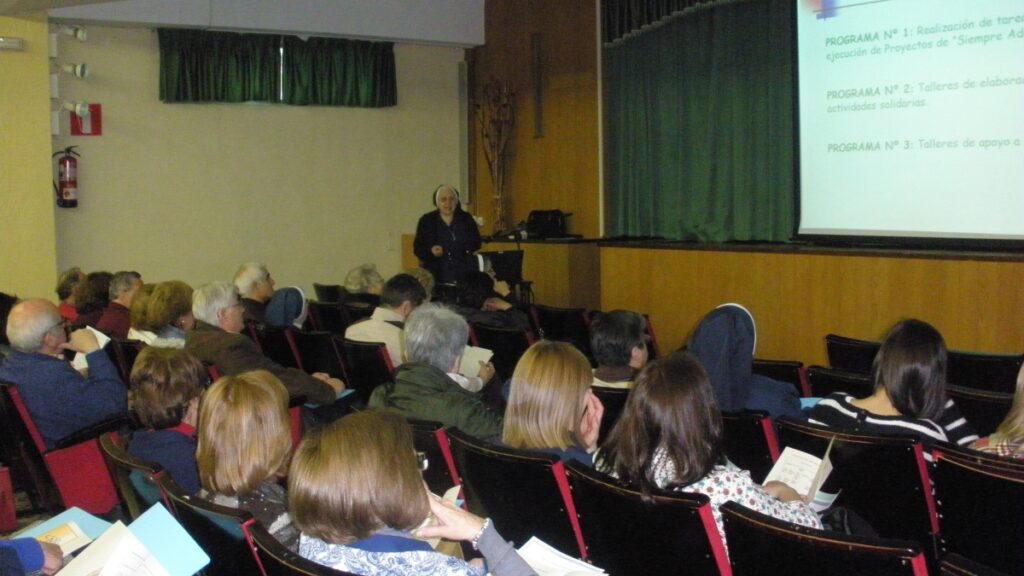 encuentro-fundación-siempre-adelante
